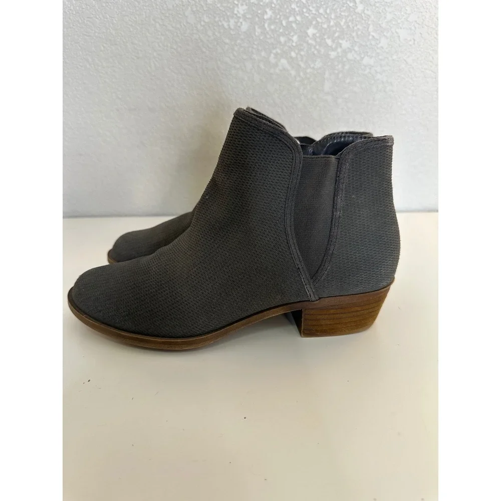 Kensie ankle boots